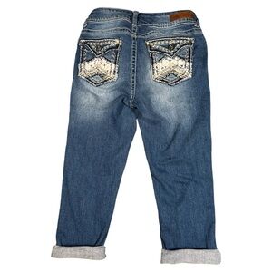 Wallflower Y2K Capri Jeans Sz 3 Embroidered Flap Pockets‎ Rhinestones Distressed